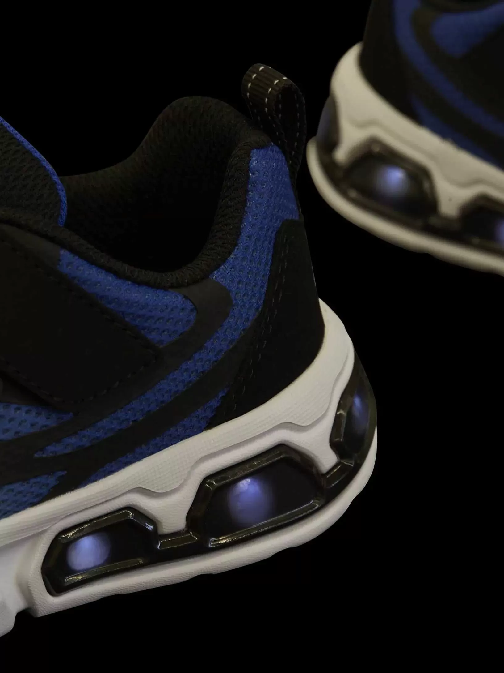 blauwe_sneaker_lichtjes_2.webp Kinderen Skechers Blauwe Sneaker Lichtjes