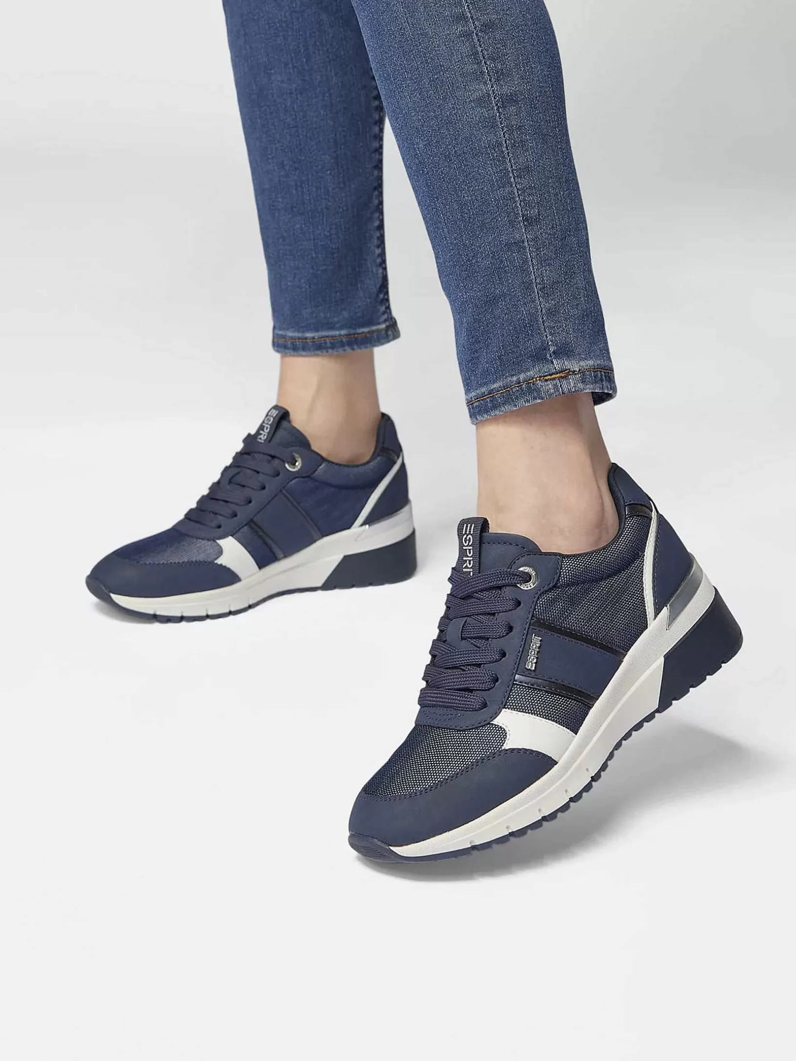 donkerblauwe_sneaker_2-7.webp Dames Esprit Donkerblauwe Sneaker