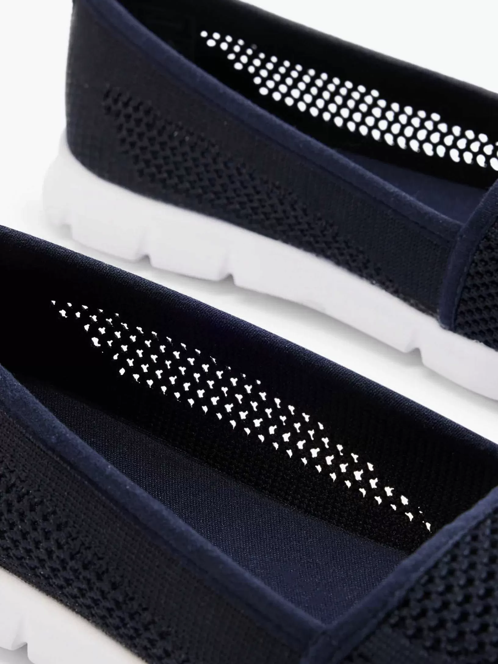 marineblauwe_instapper_memory_foam_2-1.webp Dames Graceland Marineblauwe Instapper Memory Foam