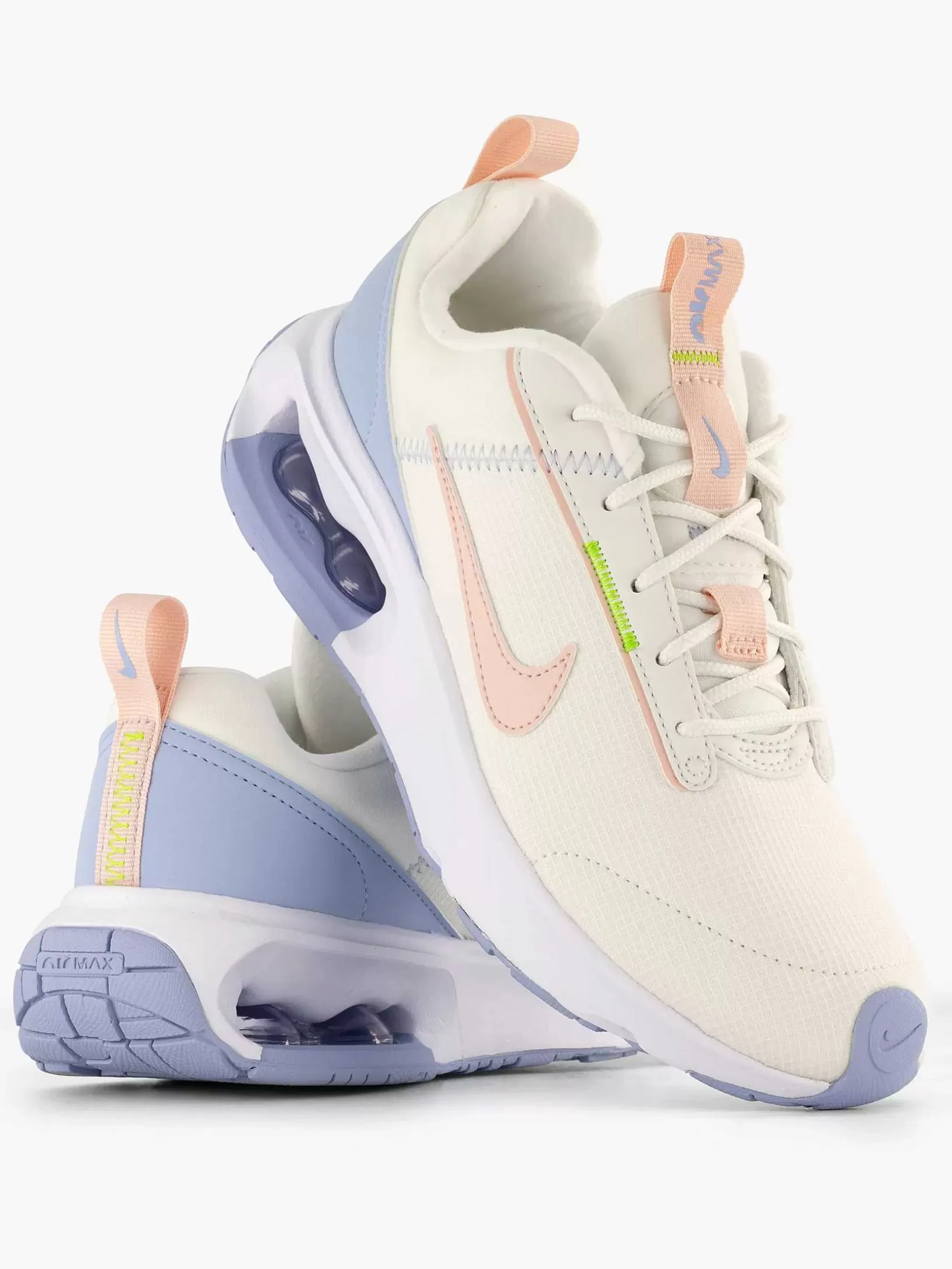witte_air_max_intrkl_lite_2.webp Dames Nike Witte Air Max Intrkl Lite