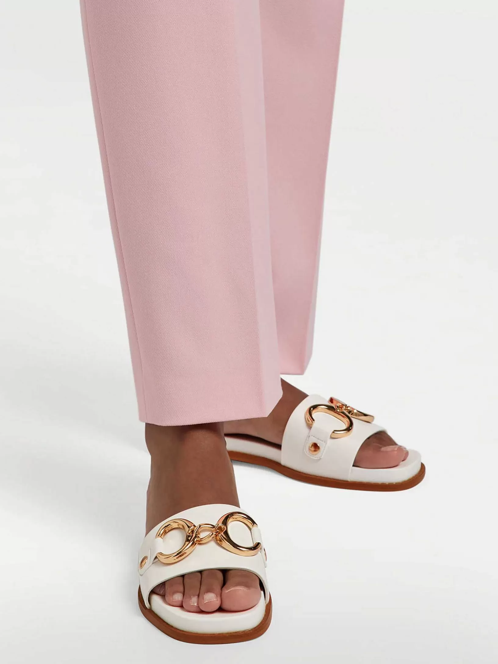 witte_slipper_sierketting_3.webp Dames Graceland Witte Slipper Sierketting