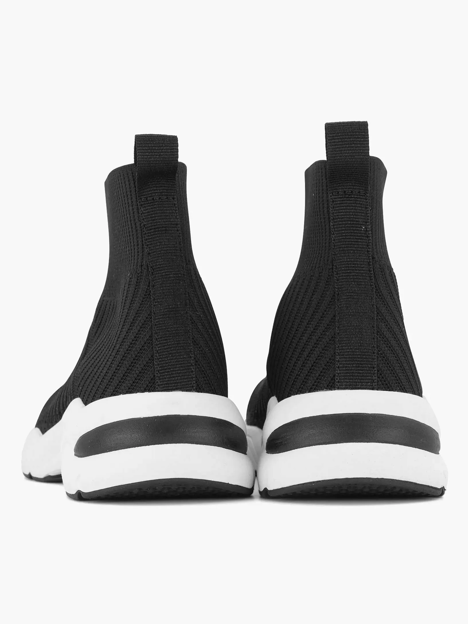 zwarte_hoge_sneaker_2-4.webp Dames Oxmox Zwarte Hoge Sneaker