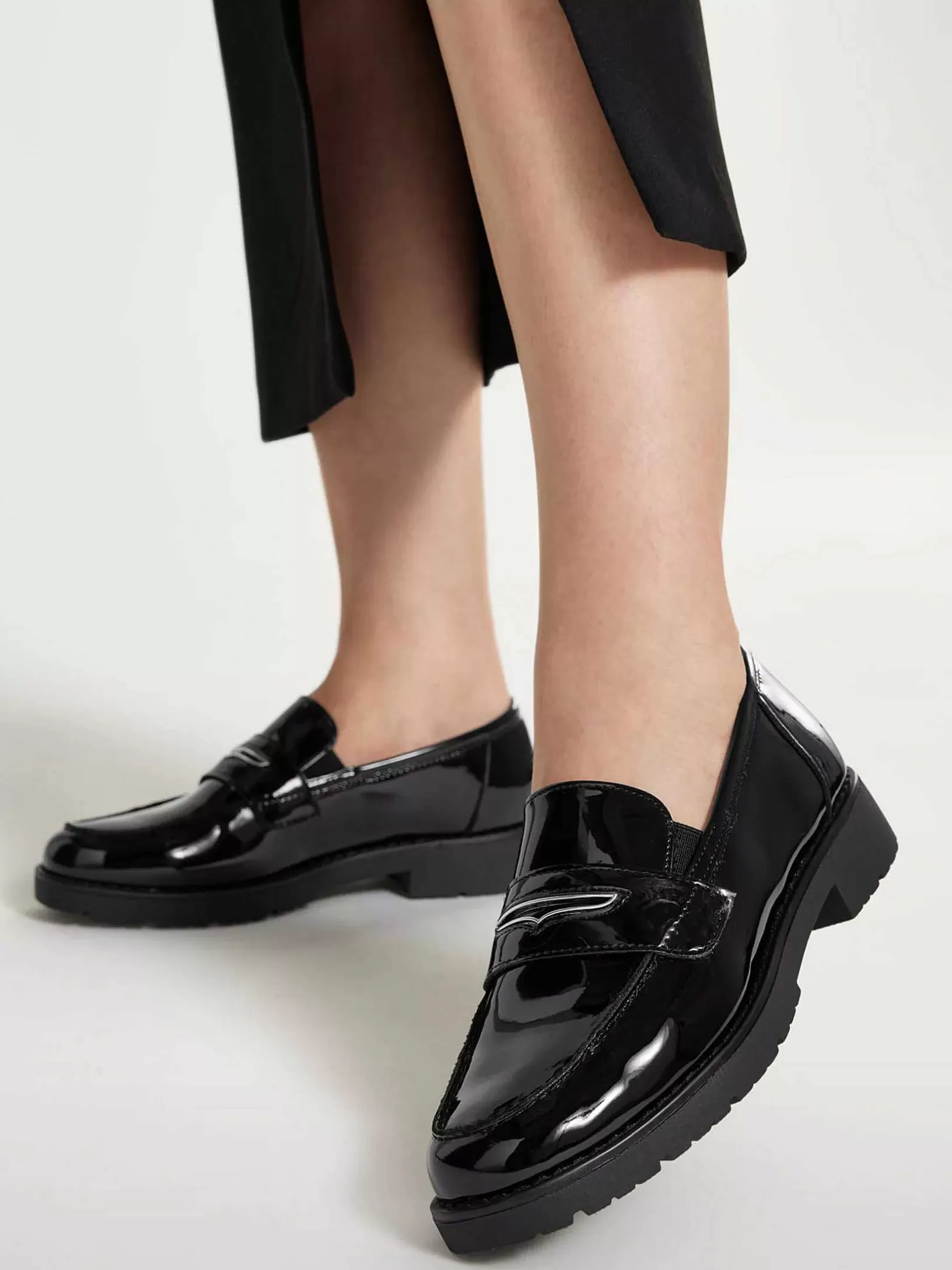 zwarte_loafer_lak_3-1.webp Dames Graceland Zwarte Loafer Lak